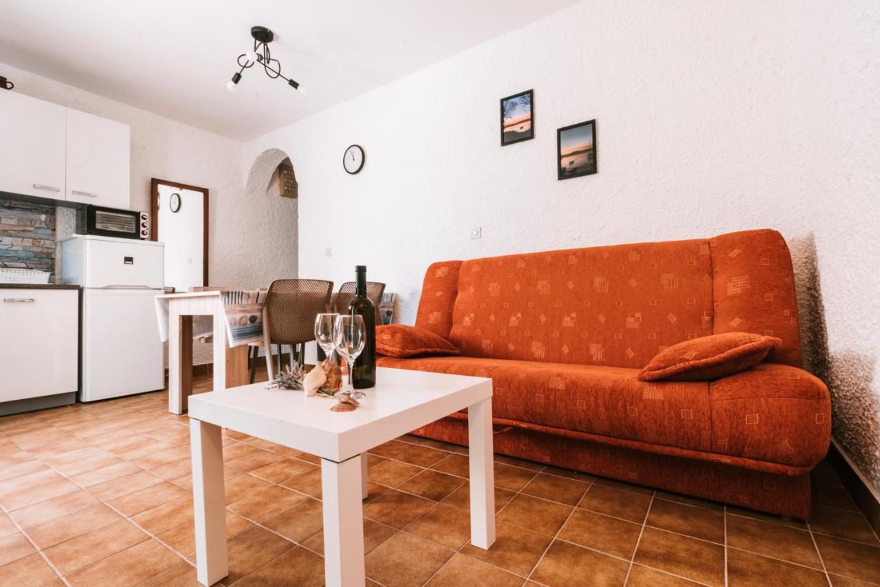 Villa Gromaca Omišalj المظهر الخارجي الصورة