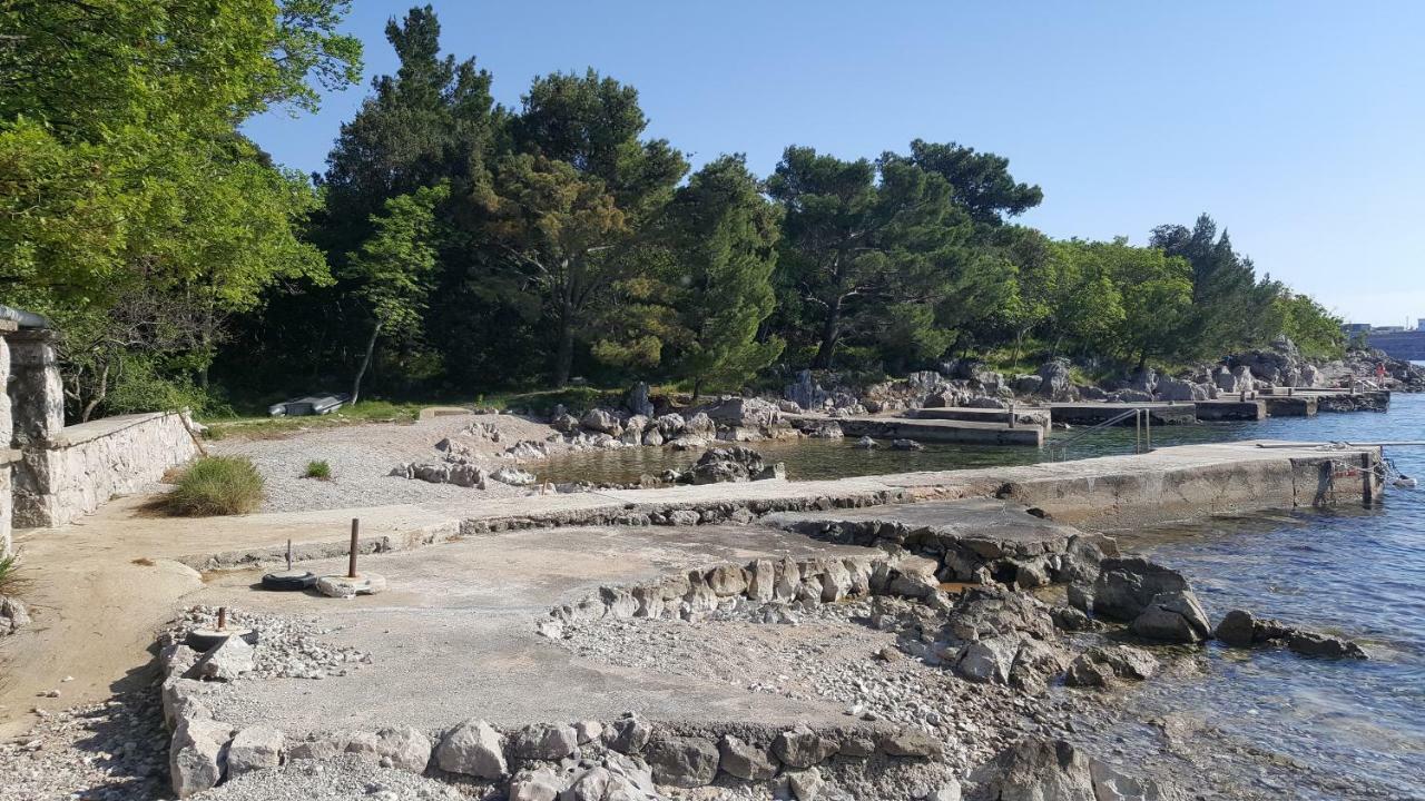 Villa Gromaca Omišalj المظهر الخارجي الصورة